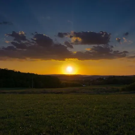 Rural Idyll - Videki Idill * Orfu